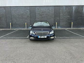 Mercedes-Benz C Class 2.1 C220 CDI BlueEfficiency Elegance G-Tronic+ Euro 5 (s/s) 4dr