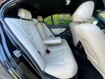 BMW 3 SERIES 2.0 320d M Sport Auto xDrive Euro 6 (s/s) 4dr