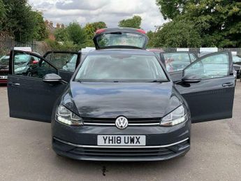 Volkswagen Golf 1.6 TDI SE Nav DSG Euro 6 (s/s) 5dr