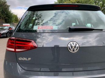 Volkswagen Golf 1.6 TDI SE Nav DSG Euro 6 (s/s) 5dr