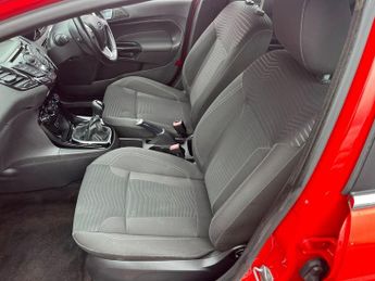 Ford Fiesta 1.0T EcoBoost Zetec Hatchback 5dr Petrol Manual Euro 5 (s/s) (10