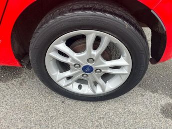 Ford Fiesta 1.0T EcoBoost Zetec Hatchback 5dr Petrol Manual Euro 5 (s/s) (10
