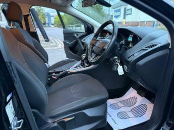 Ford Focus 1.6 Zetec Powershift Euro 6 5dr