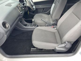 Volkswagen Up TAKE UP