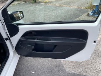 Volkswagen Up TAKE UP