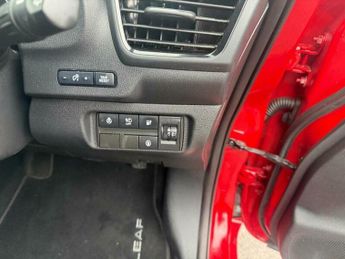Nissan Leaf 39kWh N-Connecta Auto 5dr