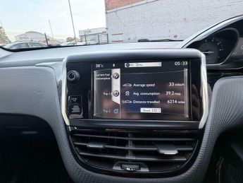 Peugeot 2008 1.2 VTi Allure Euro 5 5dr