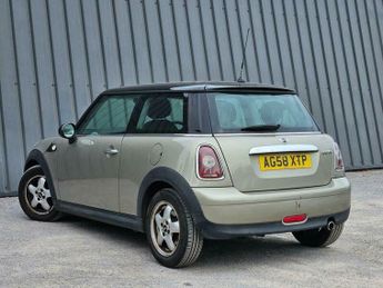 MINI Hatch 1.6 Cooper Steptronic Euro 4 3dr