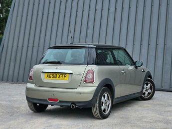 MINI Hatch 1.6 Cooper Steptronic Euro 4 3dr