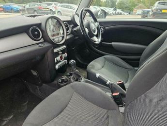 MINI Hatch 1.6 Cooper Steptronic Euro 4 3dr