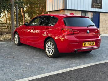 BMW 1 SERIES 118i