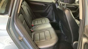 Volkswagen Passat 2.0 TDI BlueMotion Tech Executive DSG Euro 5 (s/s) 5dr