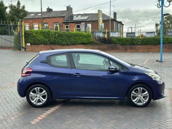 Peugeot 208 1.2 VTi Active Euro 5 3dr