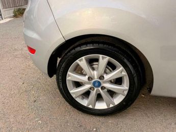 Ford Fiesta 1.0T EcoBoost Zetec Euro 6 (s/s) 3dr