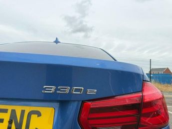BMW 3 SERIES 2.0 330e 7.6kWh M Sport Saloon 4dr Petrol Plug-in Hybrid Auto Eu