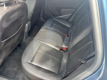 Vauxhall Astra 2.0 CDTi ecoFLEX Elite Hatchback 5dr Diesel Manual Euro 5 (s/s) 