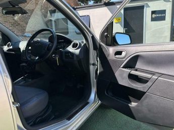 Ford Fiesta GHIA 16V