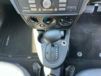 Ford Fiesta GHIA 16V