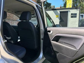 Ford Fiesta GHIA 16V