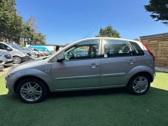 Ford Fiesta GHIA 16V