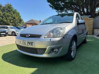 Ford Fiesta GHIA 16V