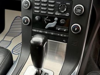 Volvo V70 D3 SE