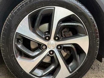 Hyundai Tucson 2.0 CRDi Premium Auto 4WD Euro 6 5dr