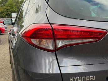 Hyundai Tucson 2.0 CRDi Premium Auto 4WD Euro 6 5dr