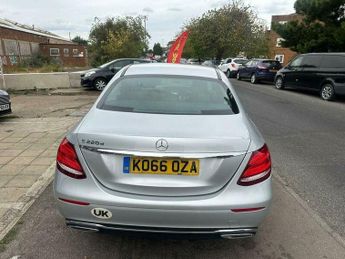 Mercedes-Benz E Class 2.0 E220d SE G-Tronic+ Euro 6 (s/s) 4dr