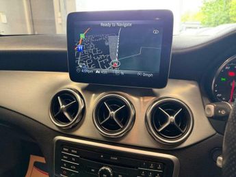 Mercedes-Benz C Class 2.1 GLA220d AMG Line 7G-DCT 4MATIC Euro 6 (s/s) 5dr