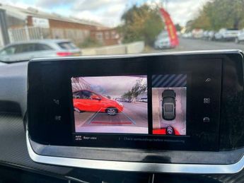 Peugeot 2008 50kWh Allure Premium Auto 5dr