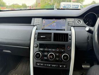 Land Rover Discovery Sport 2.0 TD4 HSE SUV 5dr Diesel Auto 4WD Euro 6 (s/s) (180 ps)