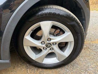 Toyota C-HR 1.8 VVT-h Icon CVT Euro 6 (s/s) 5dr