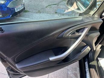 Vauxhall Astra 1.4T 16v Limited Edition Euro 5 5dr