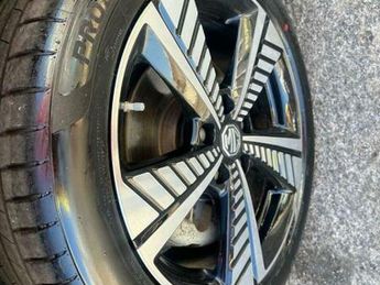 MG ZS 44.5kWh Exclusive Auto 5dr