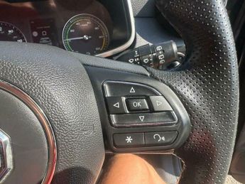 MG ZS 44.5kWh Exclusive Auto 5dr