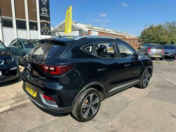MG ZS 44.5kWh Exclusive Auto 5dr