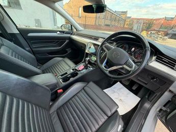 Volkswagen Passat 1.4 TSI 13kWh GTE DSG Euro 6 (s/s) 5dr