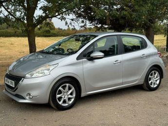 Peugeot 208 1.2 VTi PureTech Active Euro 5 5dr