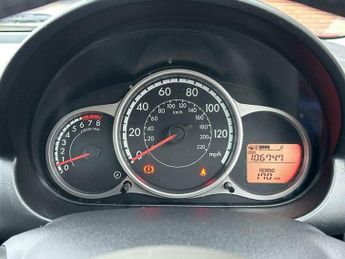 Mazda Mazda2 1.3 Tamura Euro 5 5dr