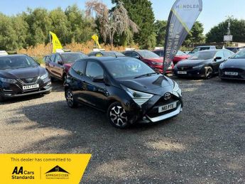 Toyota AYGO 1.0 VVT-i x-plore Euro 6 5dr