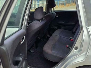 Honda Jazz 1.4 i-VTEC ES CVT Euro 5 5dr