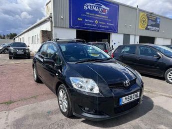 Toyota Auris 1.33 VVT-i TR (s/s) 5dr