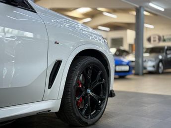 BMW X5 XDRIVE30d M SPORT [3X SERVICES & HUGE SPEC]