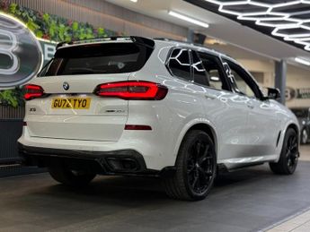 BMW X5 XDRIVE30d M SPORT [3X SERVICES & HUGE SPEC]
