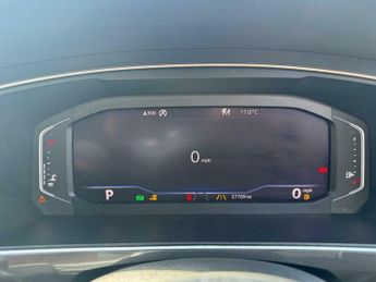 Volkswagen Tiguan 2.0 TDI R-Line DSG Euro 6 (s/s) 5dr