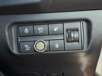 Nissan Leaf 40kWh N-Connecta Auto 5dr