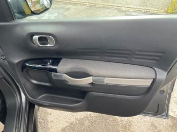Citroen C4 Cactus BLUEHDI FLAIR
