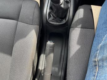 Citroen C4 Cactus BLUEHDI FLAIR