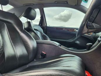 Mercedes-Benz CLK 3.2 CLK320 Elegance 2dr